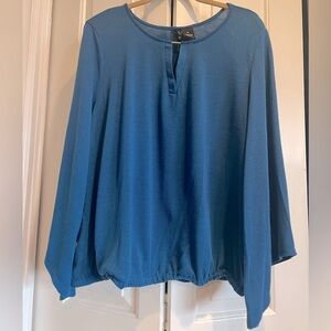 OverSz Turquoise Top - NEW DIRECTIONS 💙 Loose & Flowy, Bell Sleeves, V-Neck